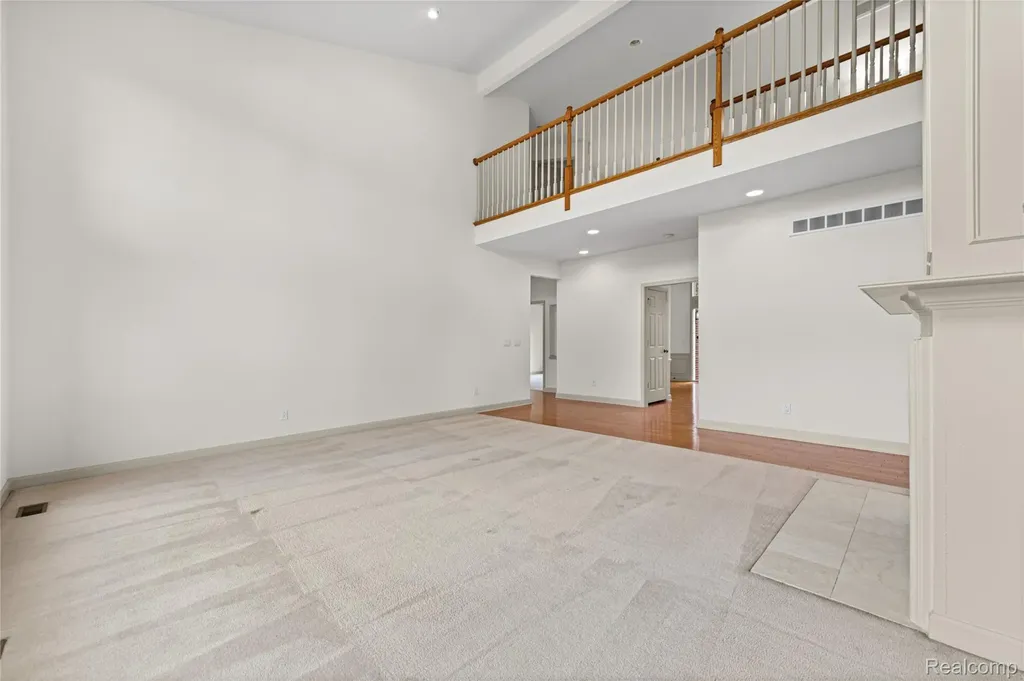 1885 Wyngate Drive Troy City MI 48098