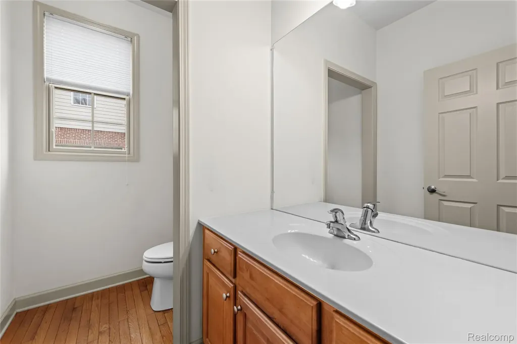 1885 Wyngate Drive Troy City MI 48098
