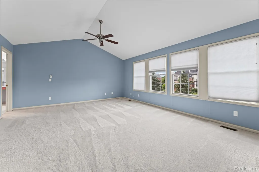 1885 Wyngate Drive Troy City MI 48098