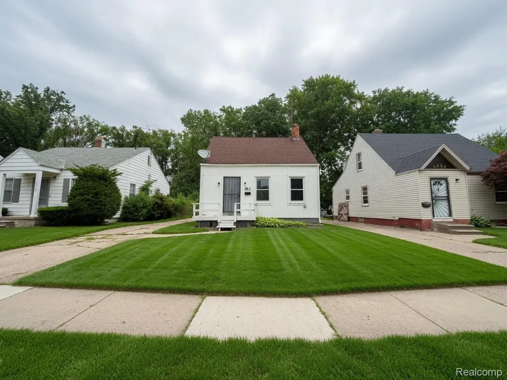 6300 Radnor Street Detroit City MI 48224