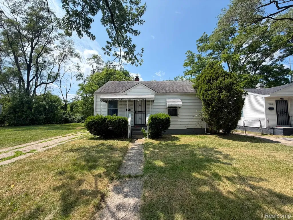 12231 Vaughan Street Detroit City MI 48228
