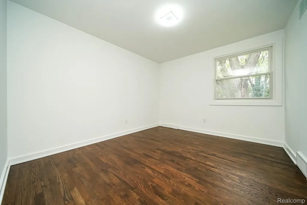 4156 Mccandlish Road Grand Blanc Charter Township MI 48439