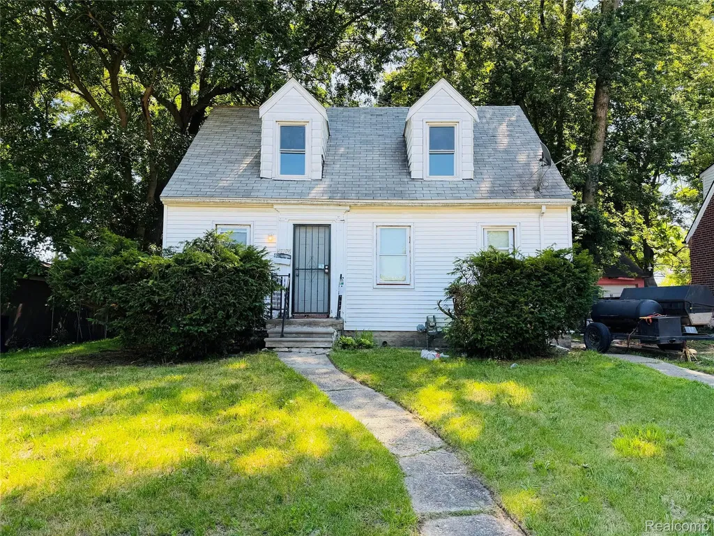 17174 Stout Street Detroit City MI 48219
