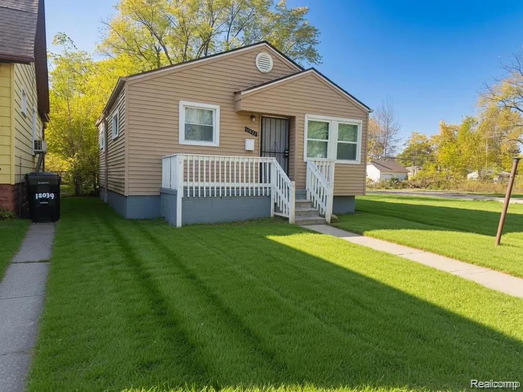 18043 Syracuse Street Detroit City MI 48234