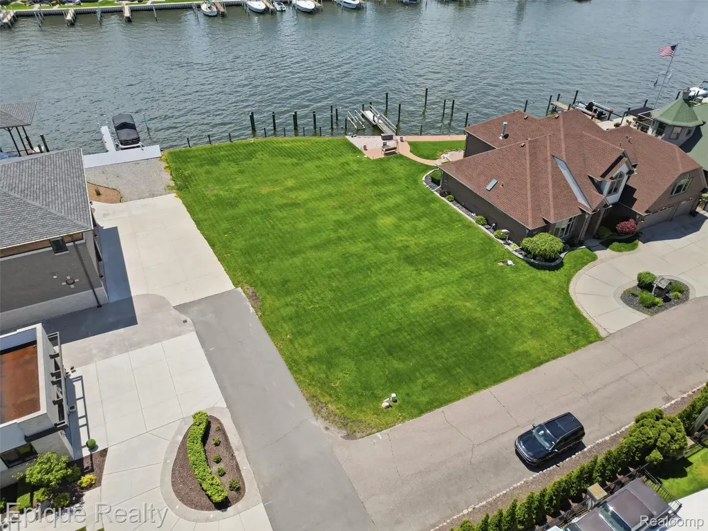 33126 North River Road Harrison Charter Township MI 48045