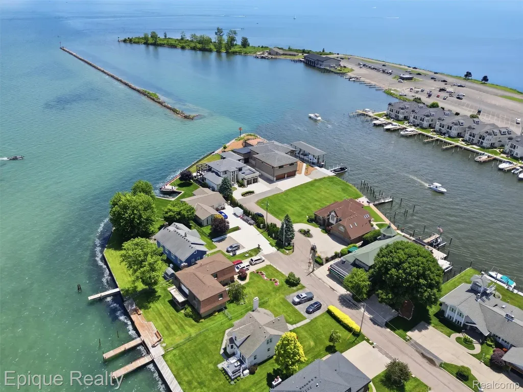 33126 North River Road Harrison Charter Township MI 48045