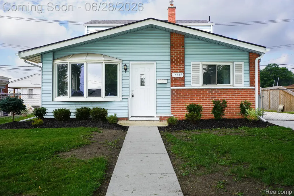 15646 Selwyn Street Southgate City MI 48195