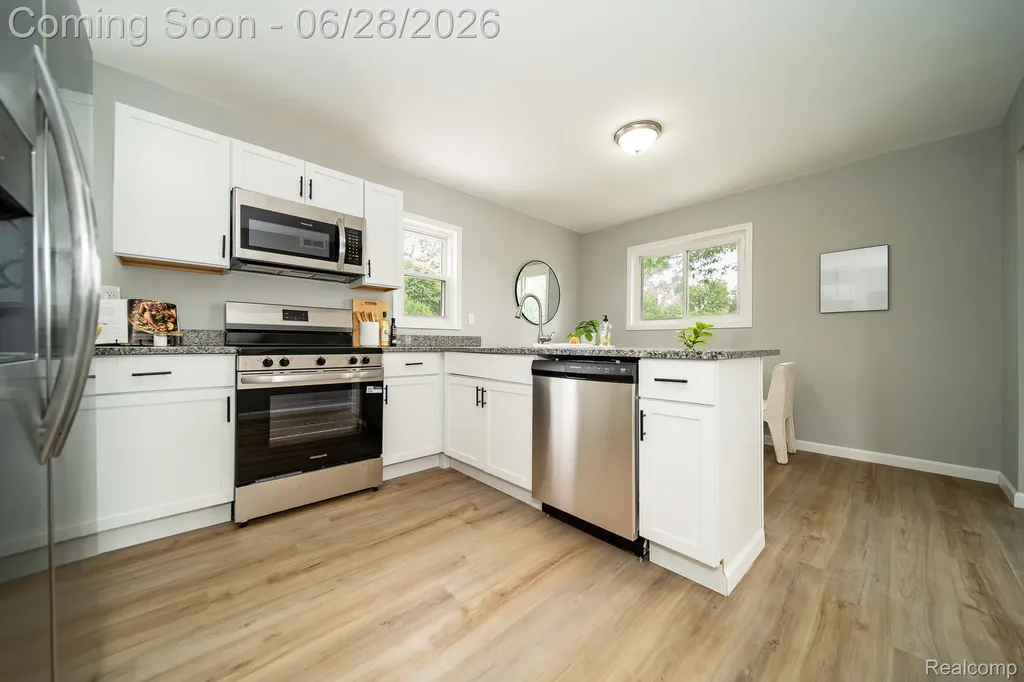 15646 Selwyn Street Southgate City MI 48195