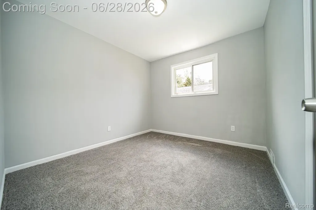 15646 Selwyn Street Southgate City MI 48195
