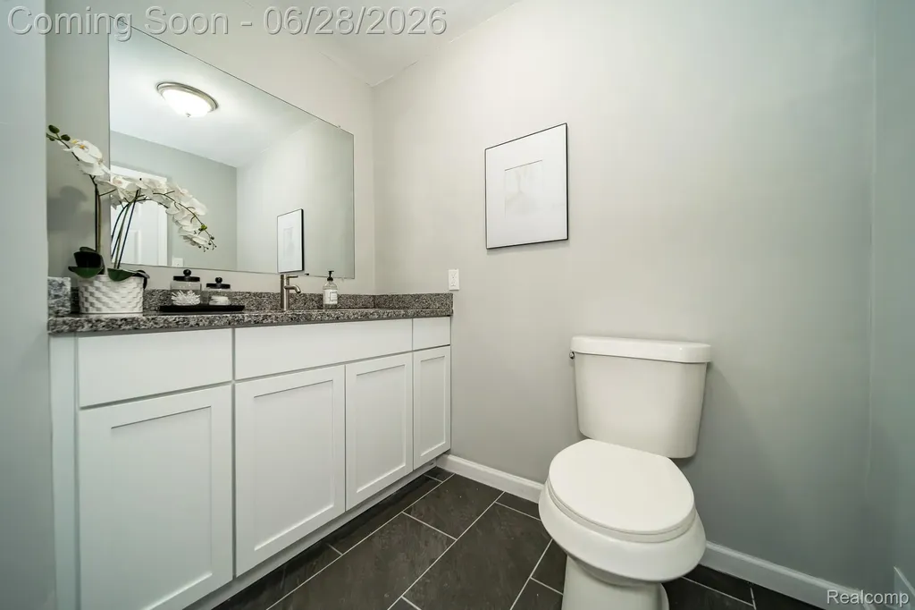 15646 Selwyn Street Southgate City MI 48195