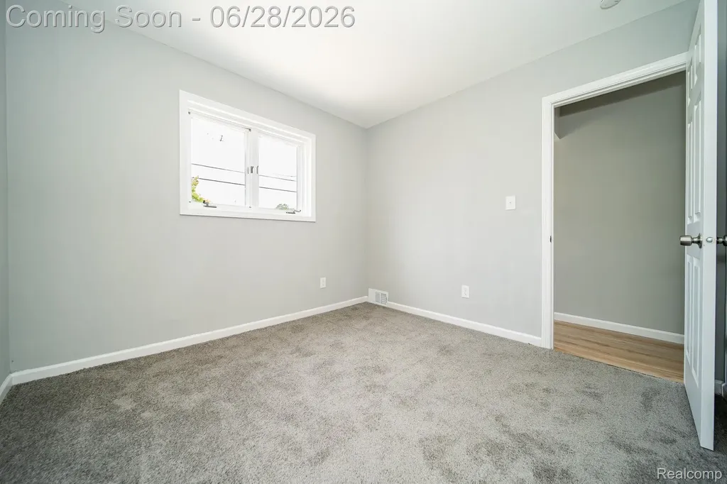 15646 Selwyn Street Southgate City MI 48195