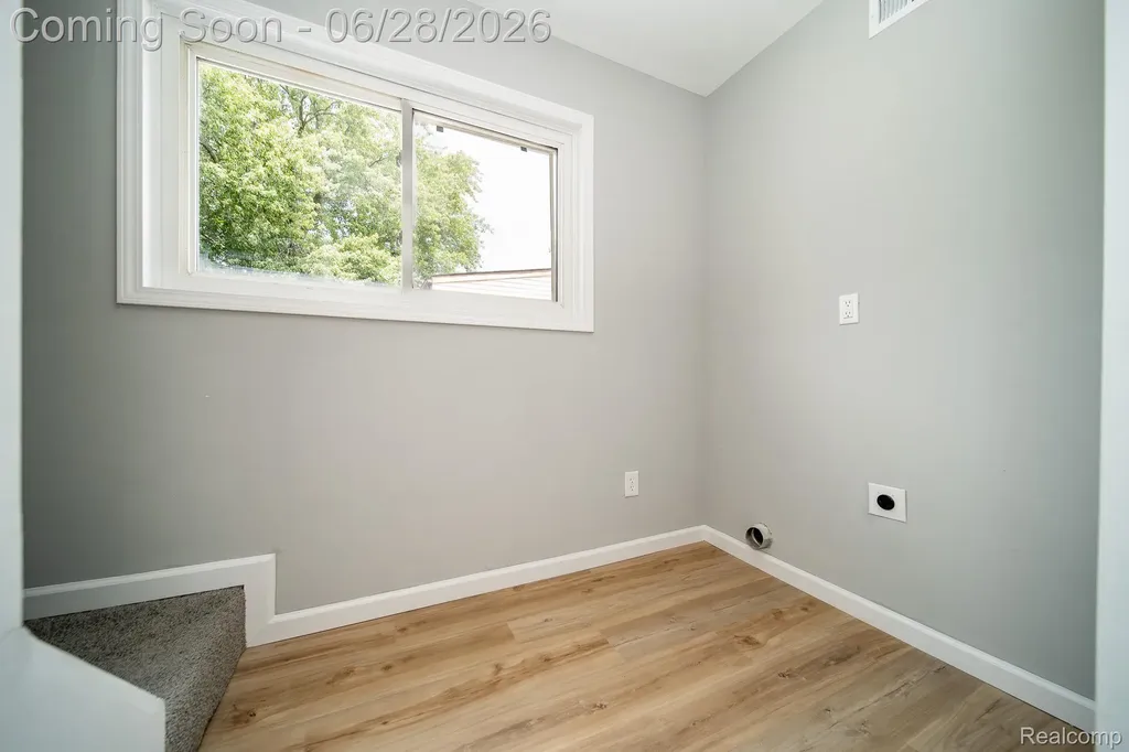 15646 Selwyn Street Southgate City MI 48195