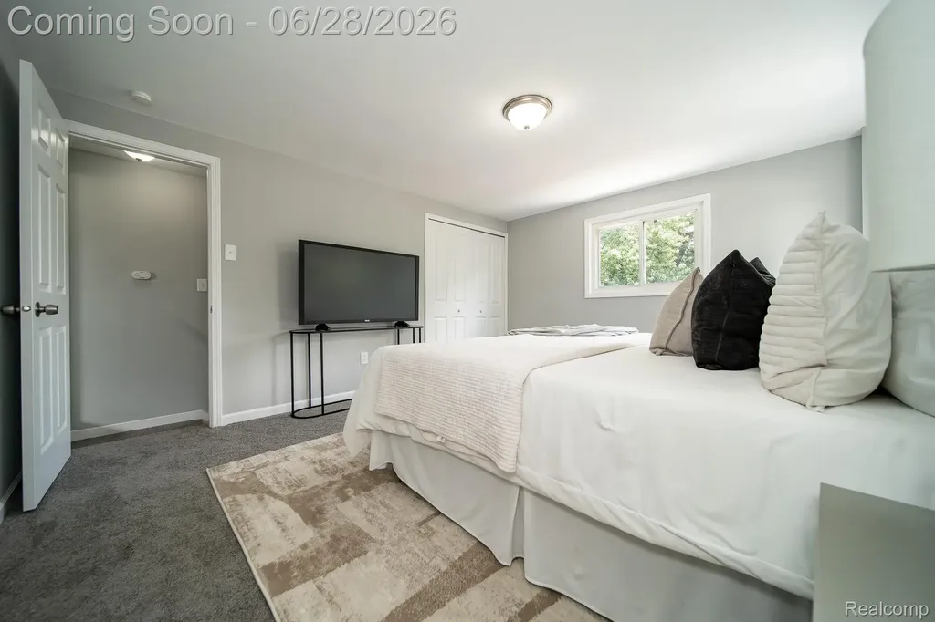 15646 Selwyn Street Southgate City MI 48195