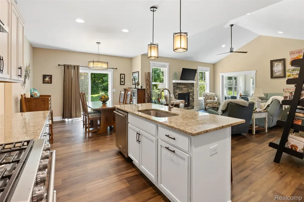 12423 Sugar Maple Drive Fenton Charter Township MI 48430