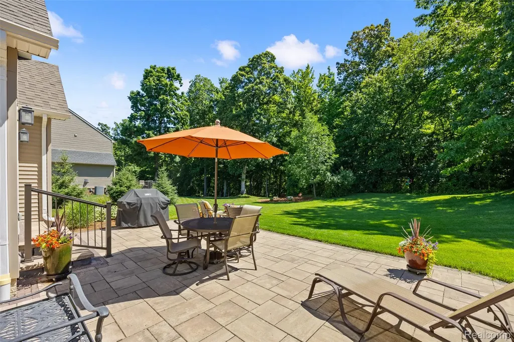 12423 Sugar Maple Drive Fenton Charter Township MI 48430