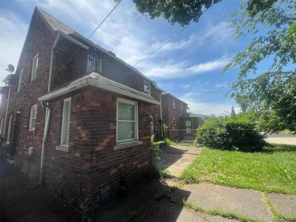 17311 Santa Rosa Drive Detroit City MI 48221