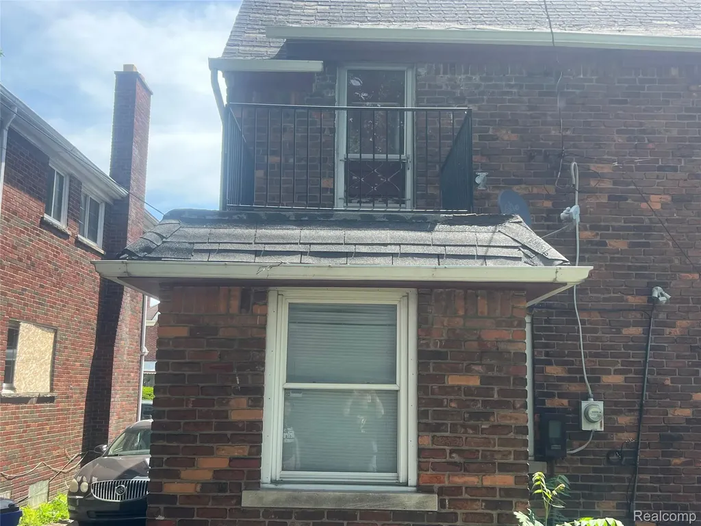 17311 Santa Rosa Drive Detroit City MI 48221