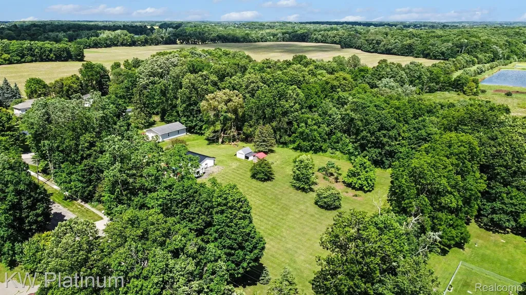 581 S Main Street Vermontville Village MI 49096