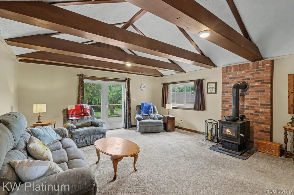 581 S Main Street Vermontville Village MI 49096