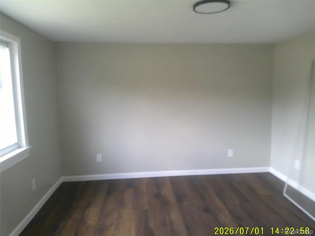 3490 Beveridge Road Flint Charter Township MI 48532