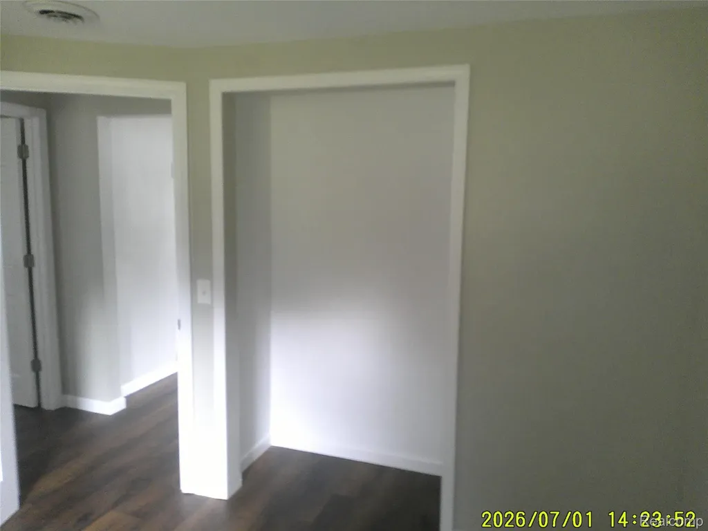 3490 Beveridge Road Flint Charter Township MI 48532