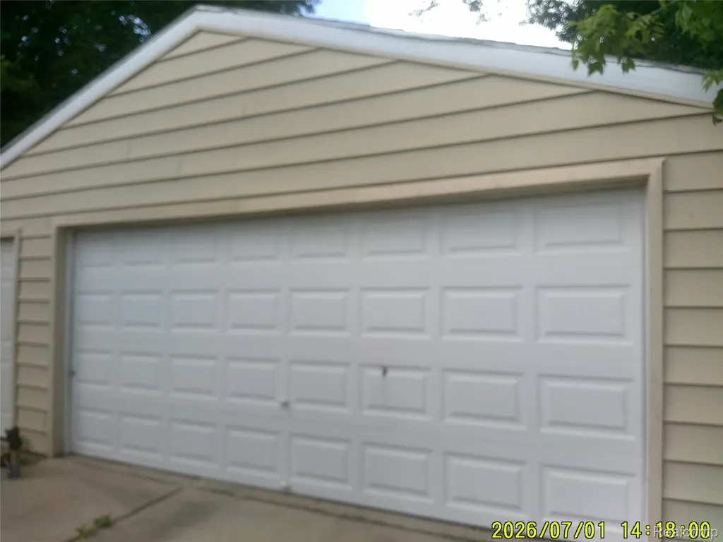 3490 Beveridge Road Flint Charter Township MI 48532