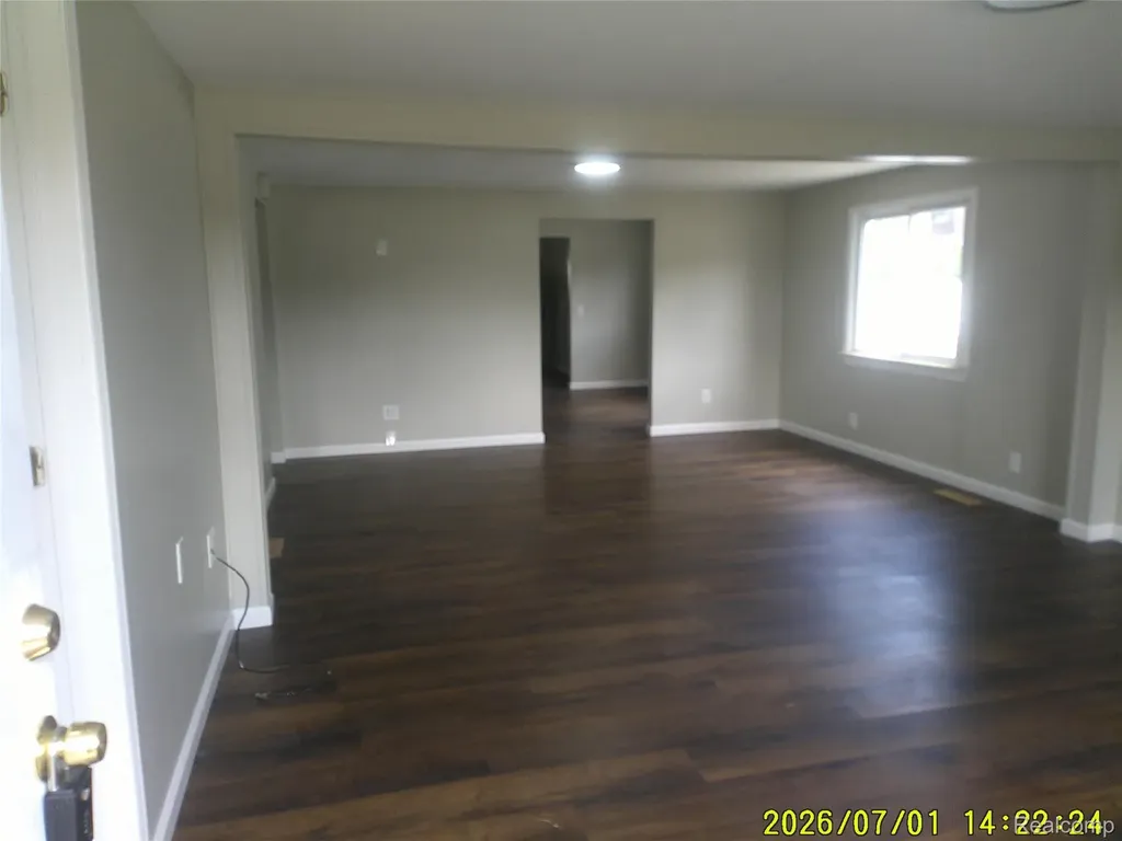 3490 Beveridge Road Flint Charter Township MI 48532