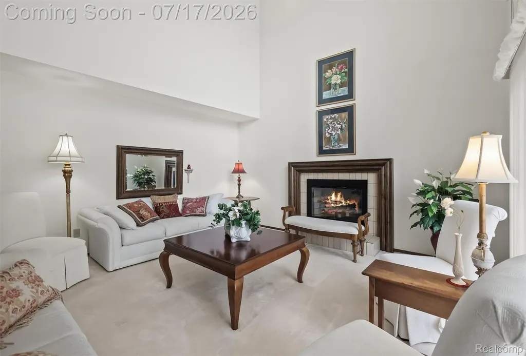 5863 Seville Circle Orchard Lake Village City MI 48324