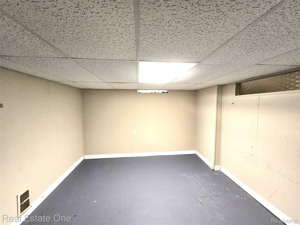 2601 Woodside Street Dearborn City MI 48124