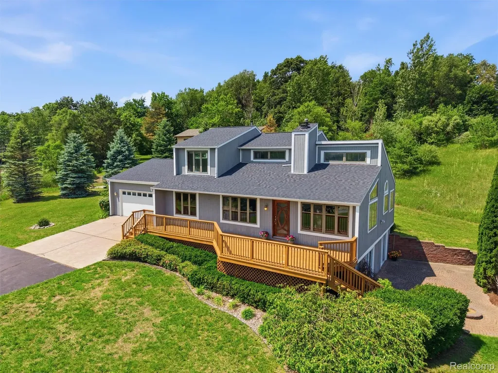 3400 Ludwig Road Oxford Charter Township MI 48371