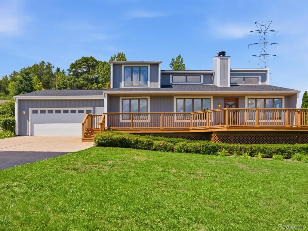 3400 Ludwig Road Oxford Charter Township MI 48371