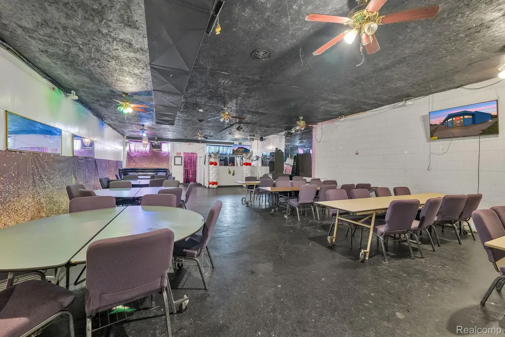 13200 Fenkell Street Detroit City MI 48227
