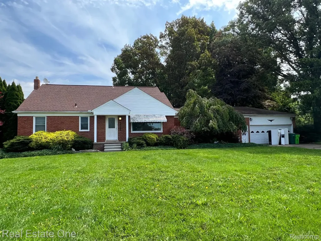 50590 Card Road Macomb Township MI 48044