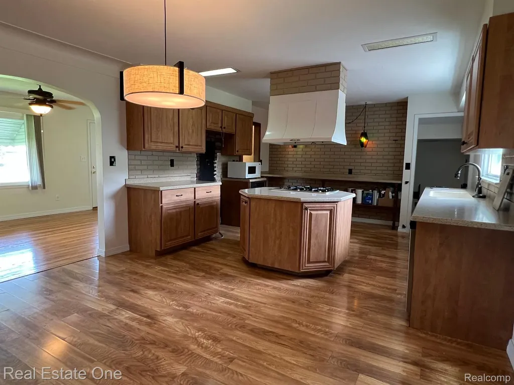 50590 Card Road Macomb Township MI 48044