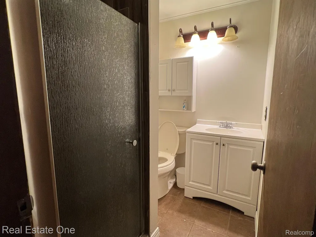 50590 Card Road Macomb Township MI 48044