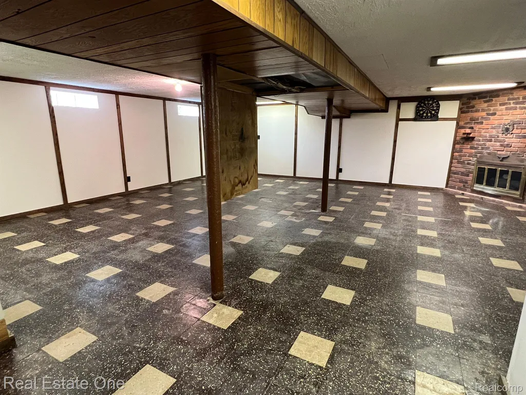 50590 Card Road Macomb Township MI 48044