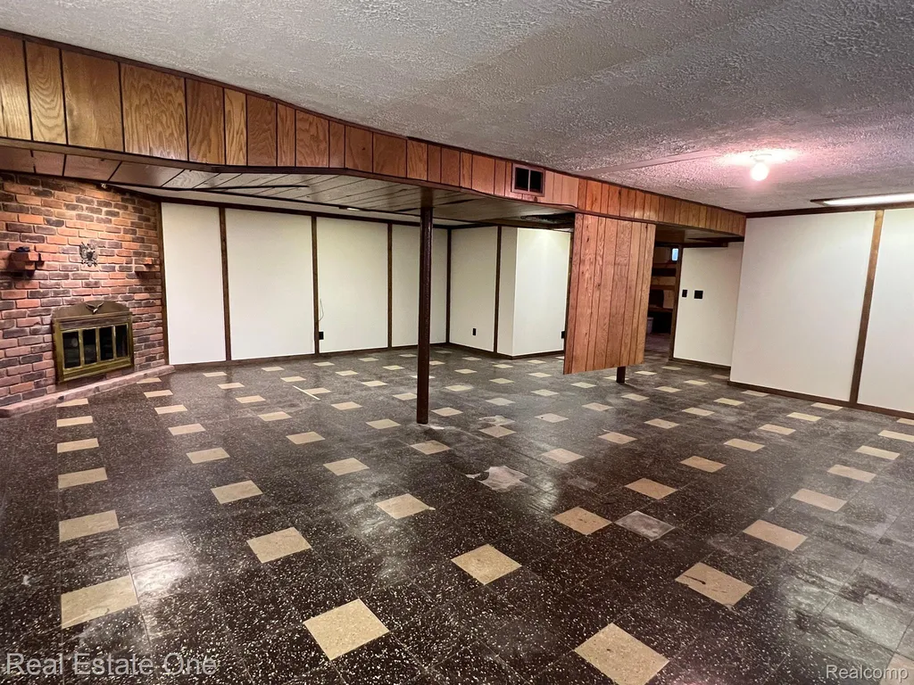 50590 Card Road Macomb Township MI 48044