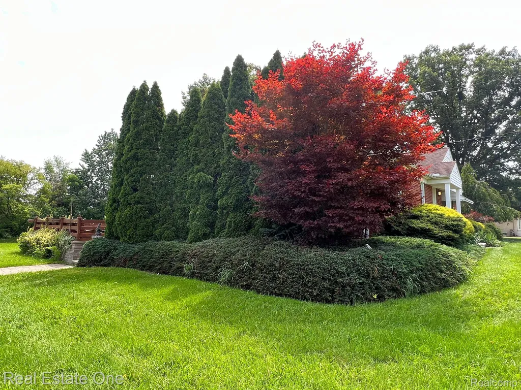 50590 Card Road Macomb Township MI 48044