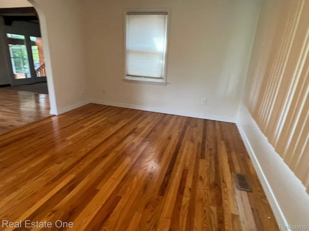 50590 Card Road Macomb Township MI 48044