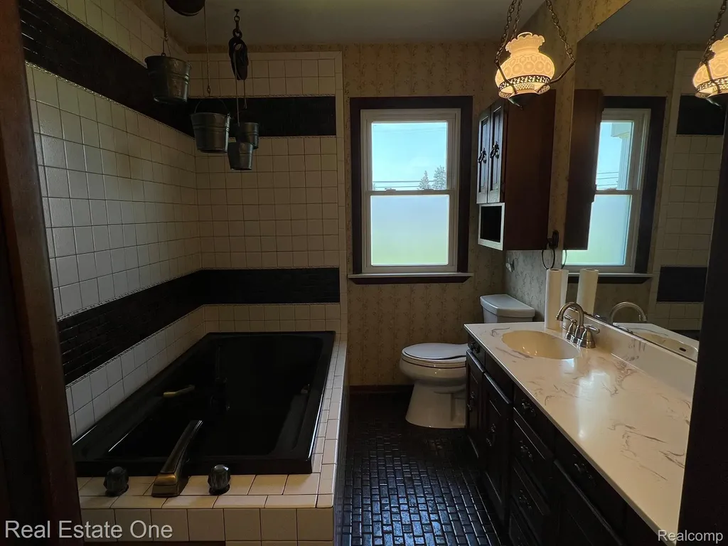 50590 Card Road Macomb Township MI 48044
