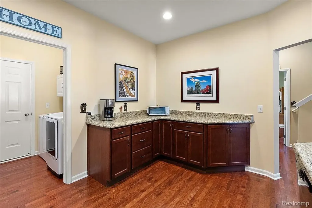 3349 Grove Lane Auburn Hills City MI 48326