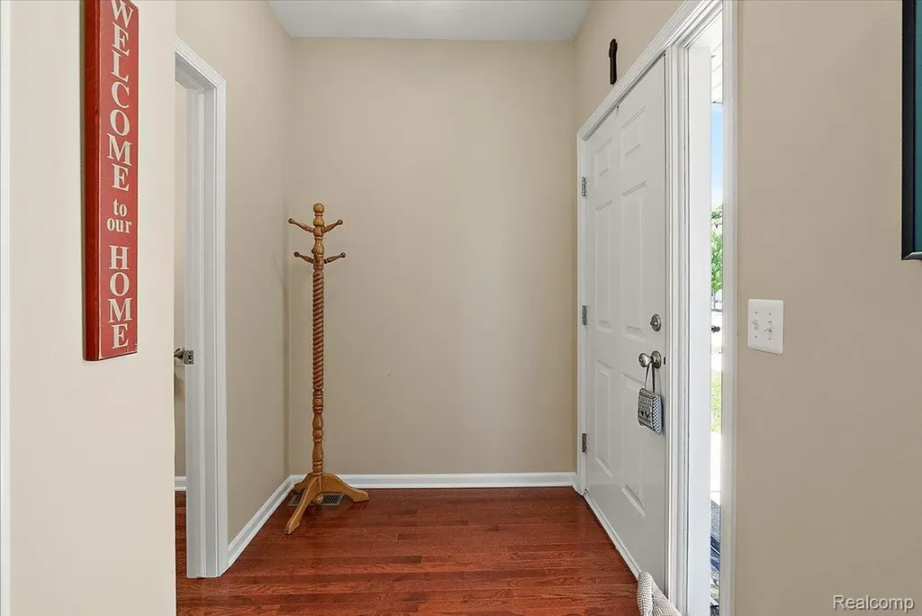 3349 Grove Lane Auburn Hills City MI 48326