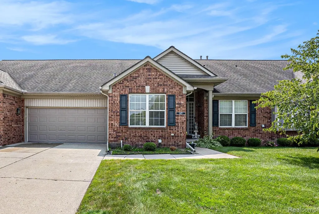 5477 Victory Circle Sterling Heights City MI 48310