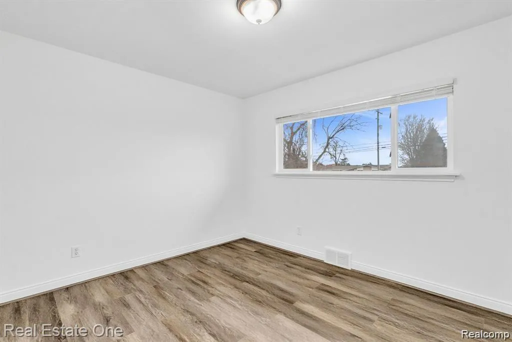50500 Card Road Macomb Township MI 48044
