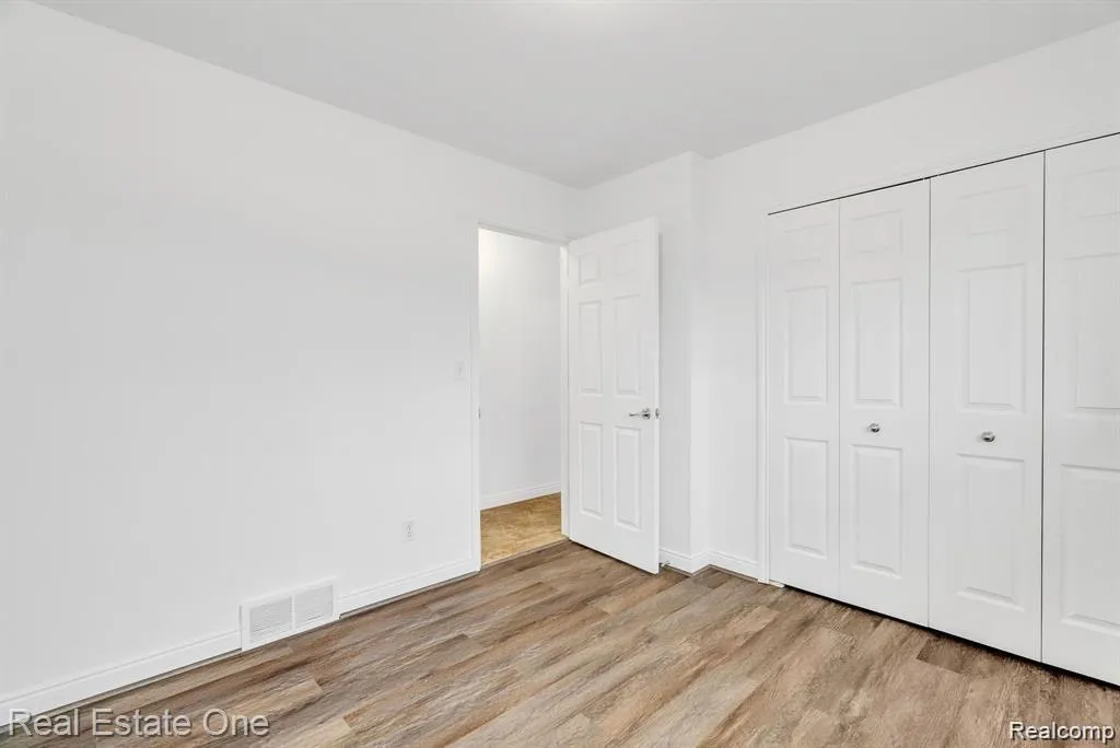 50500 Card Road Macomb Township MI 48044