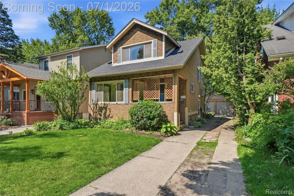 715 Laprairie Street Ferndale City MI 48220