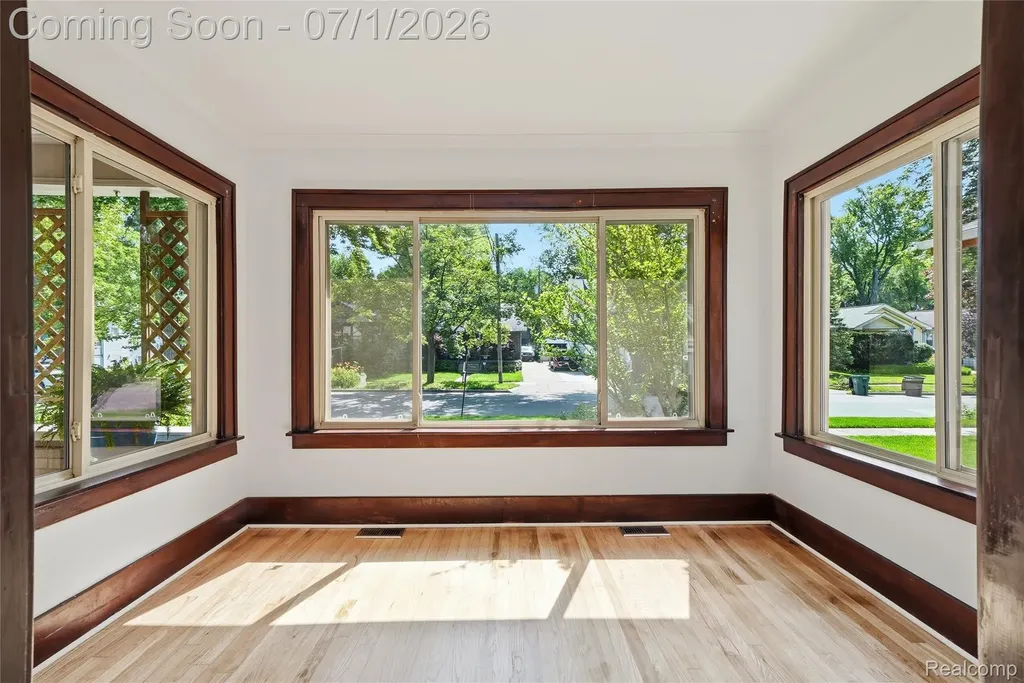 715 Laprairie Street Ferndale City MI 48220