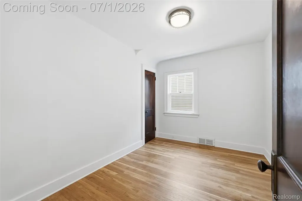 715 Laprairie Street Ferndale City MI 48220