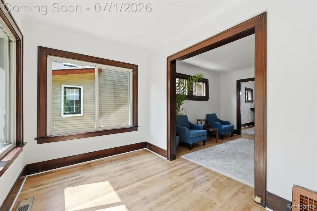 715 Laprairie Street Ferndale City MI 48220