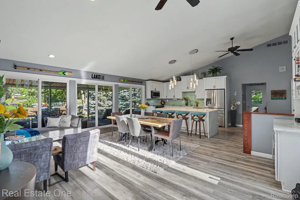 310 Pine Tree Road Orion Charter Township MI 48362